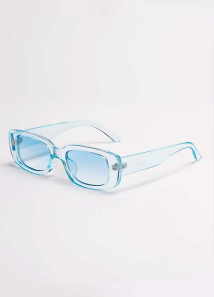 Стильні, жіночі сонцезахисні окуляри 39 фото