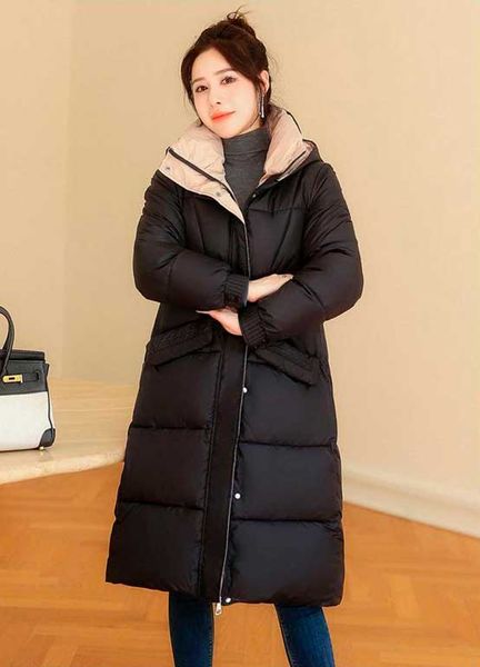 Зимова куртка - пальто жіноча, довга. Чорна 45 фото